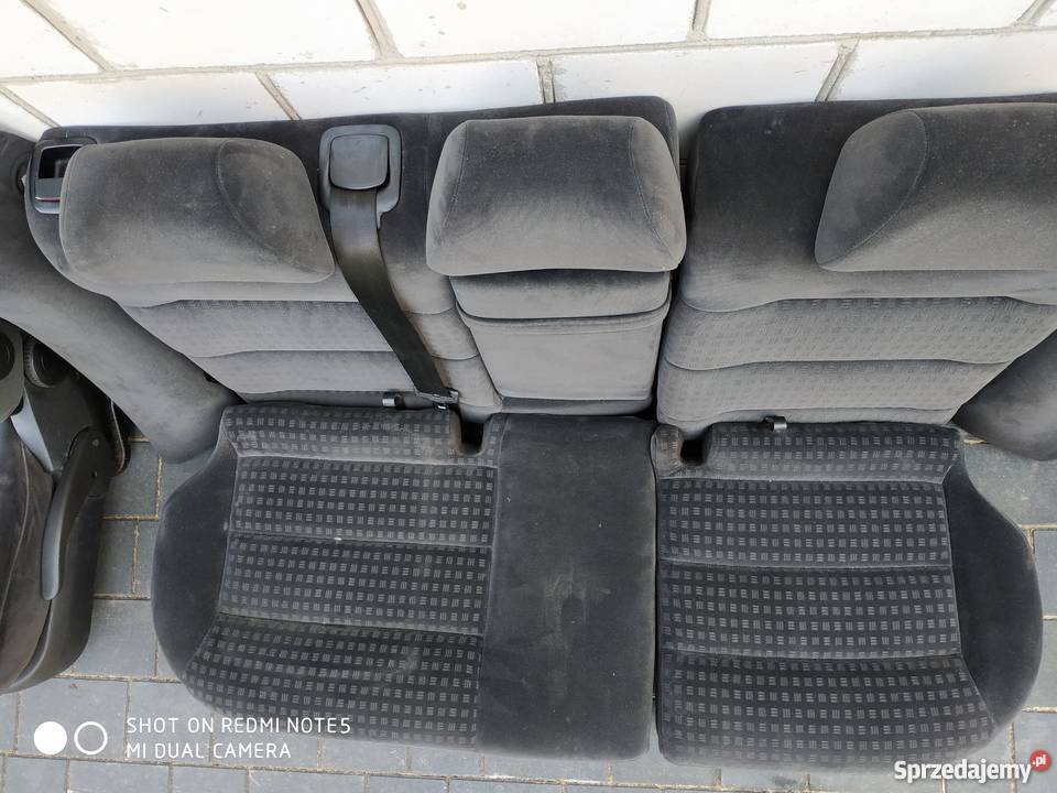 Komplet Foteli Boczki Passat B5 FL Kombi