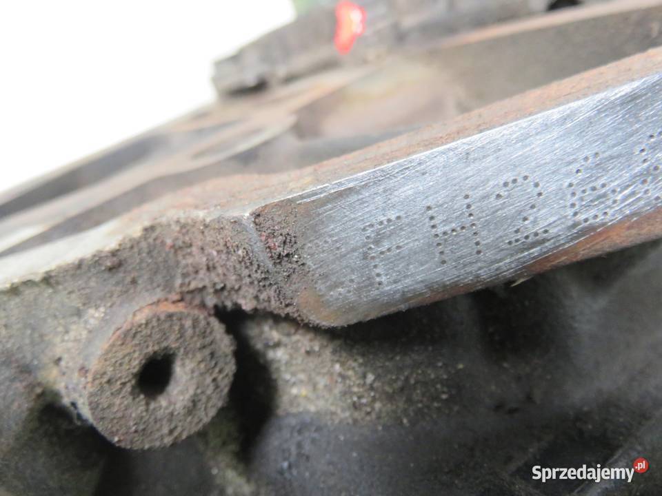 SILNIK VW TOURAN II 20 TDI 140 CFHC