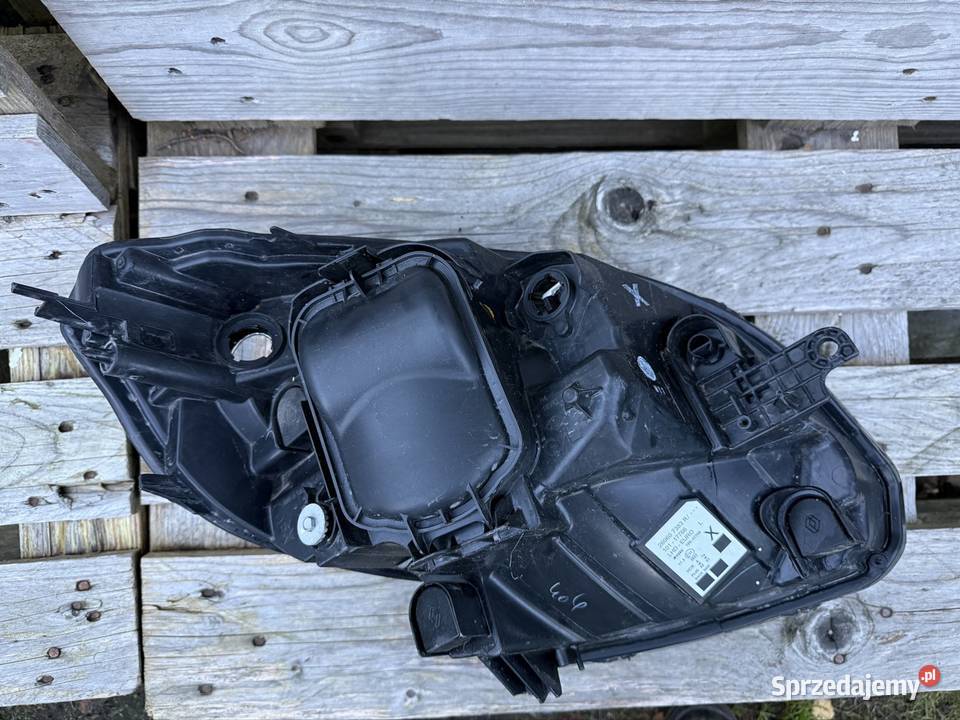 Lampa przednia Renault Kangoo II wielkopolskie Poznań