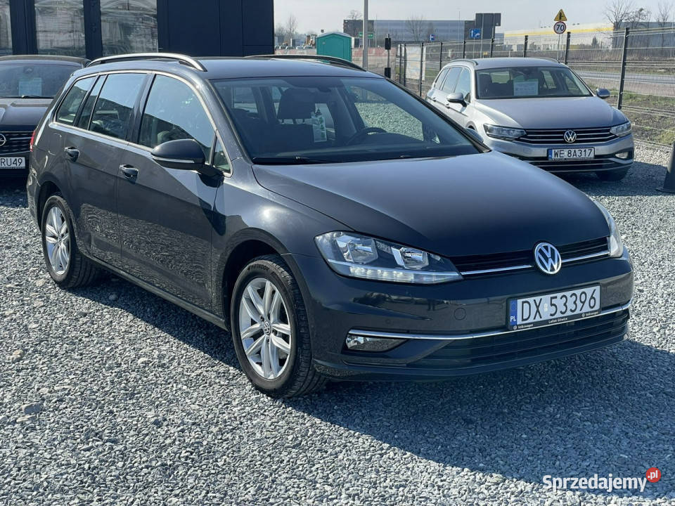 Volkswagen Golf 16 TDi DSG Comfortline 2019r 55