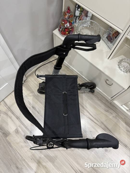 Balkonik nowy z siedziskiem Bydgoszcz