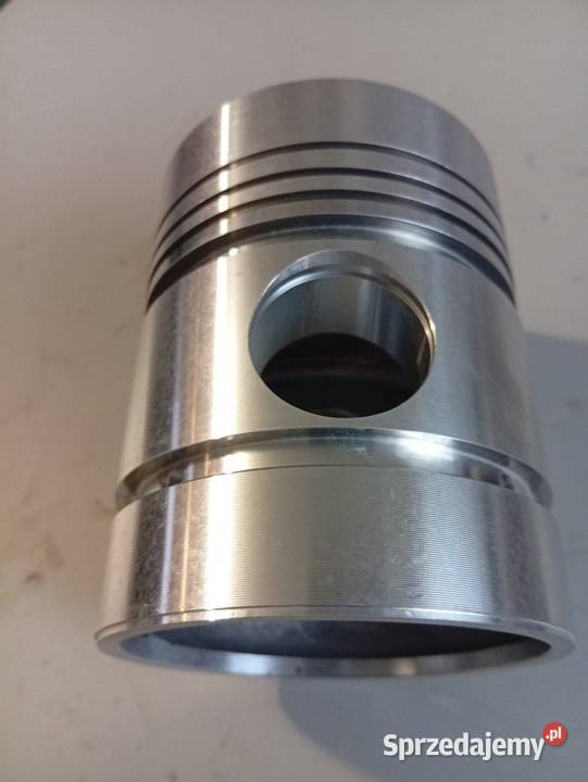 Tłok silnika Mf4 mazowieckie Płock sprzedam