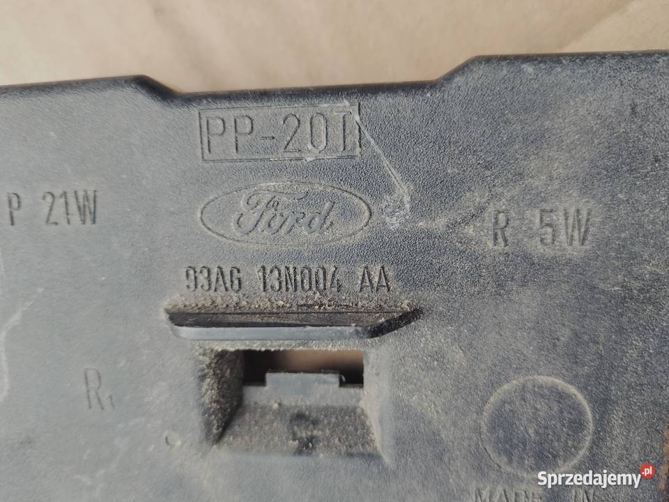 WKŁAD LAMPY TYŁ TYLNEJ FORD ESCORT 6 MK6 Kamień-Kolonia
