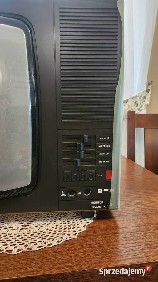 Telewizor UNITRA WZT HELIOS TC 506 fabrycznie Rzepiska