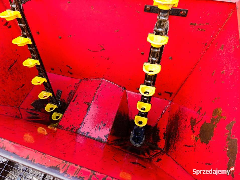 Sadzarka do ziemniaków AKPIL dwurzędowa lubelskie Wólka Abramowska