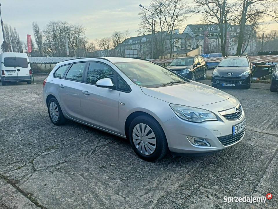 Opel Astra zadbany serwisowany zarejestrowany kurtyny powietrzne Tomaszów Mazowiecki sprzedam