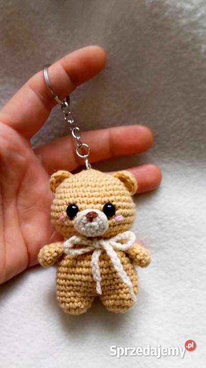 Miś wykonany na szydełku brelok zawieszka Rękodzieło łódzkie Łask sprzedam