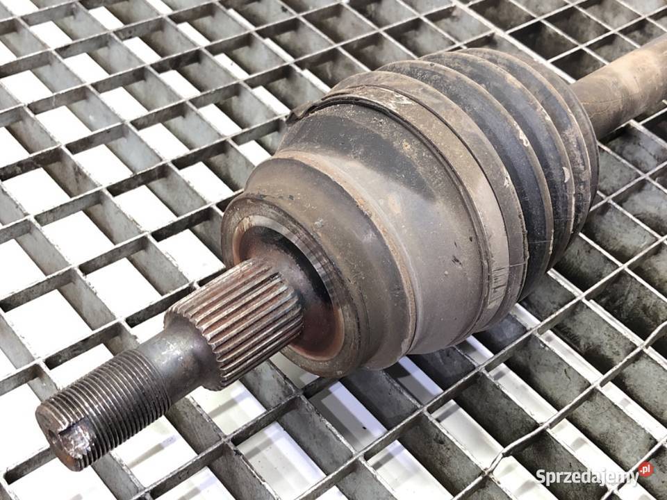 PÓŁOŚ PRAWY PRZÓD MERCEDES GLE 30 258 1518 Układ napędowy