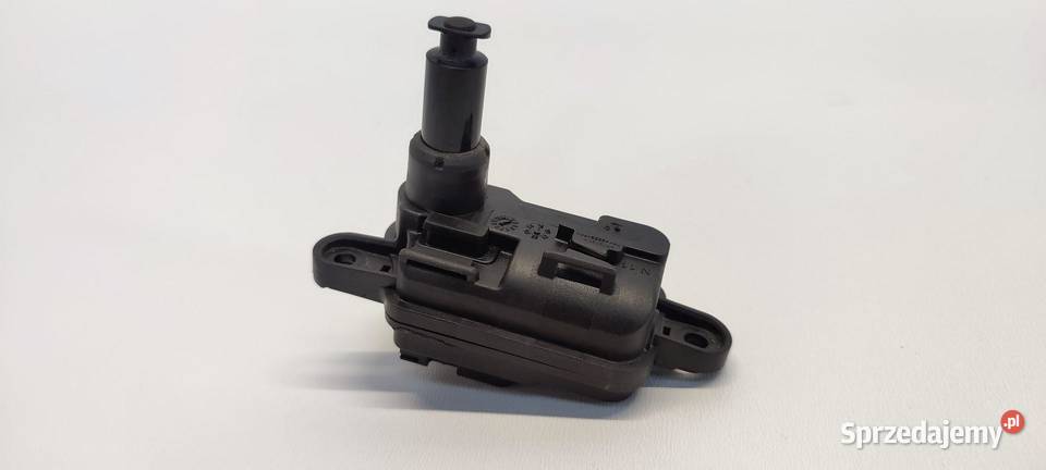 SKODA KAROQ SIŁOWNIK KLAPKI WLEWU 8V0862159A