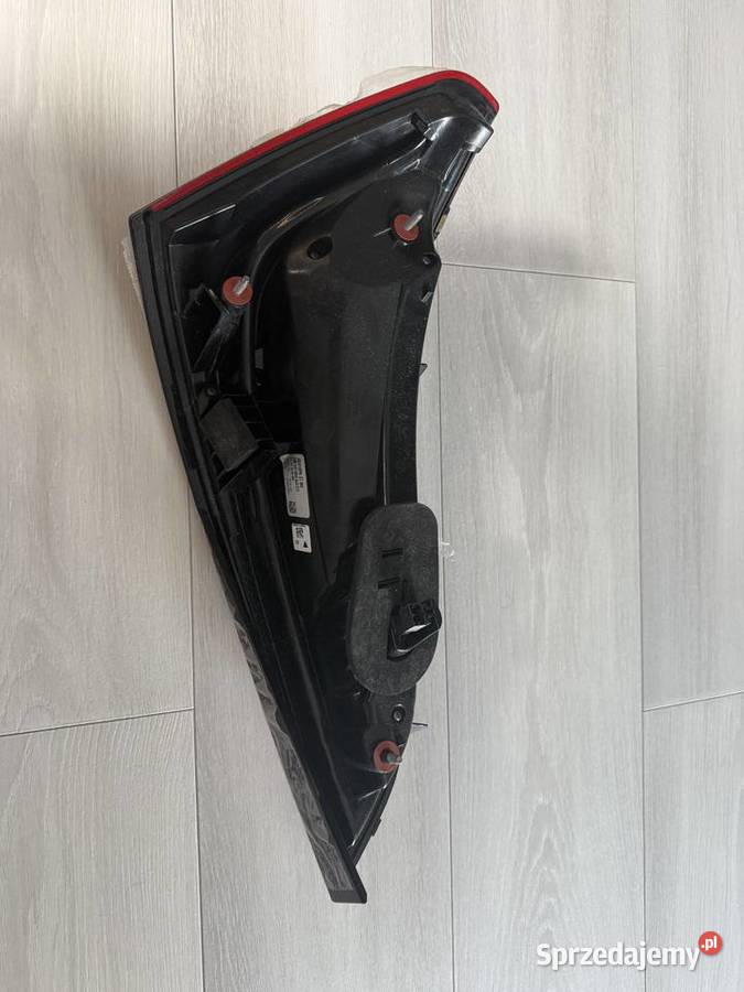 Nowa oryginalna lampa tylna prawa Audi Q5 8R LED Andrespol