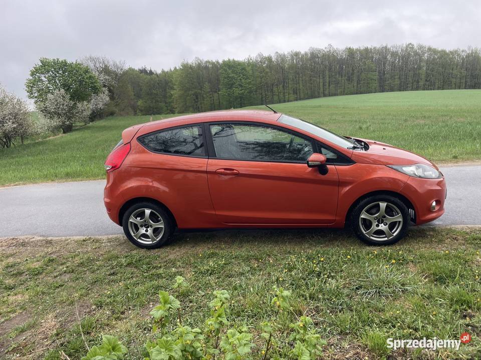 Ford fiesta benzyna Samochody osobowe Sępólno Krajeńskie sprzedam