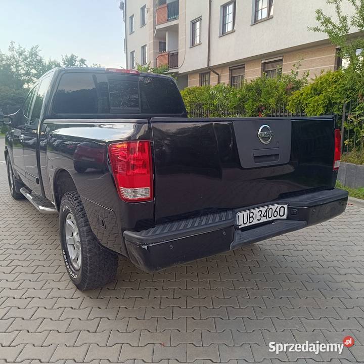 Nissan Titan 56 2006 r V8 4X4 Niski przebieg Warszawa
