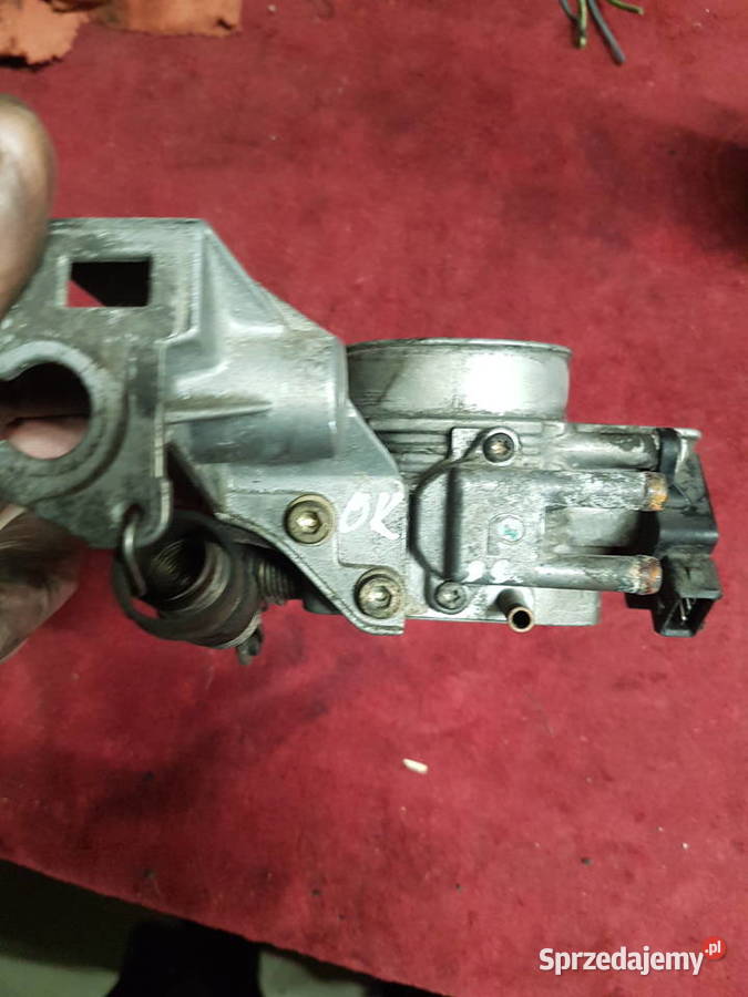 OPEL VECTRA B OMEGA B 20 16V PRZEPUSTNICA osobowe Turek