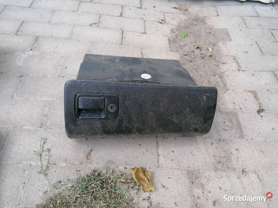 Schowek do golf III 19tdi diesel Koteże