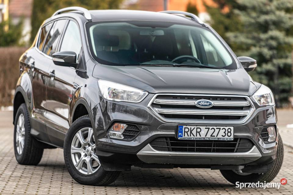 FORD KUGA BENZYNA 2017R Zalesie