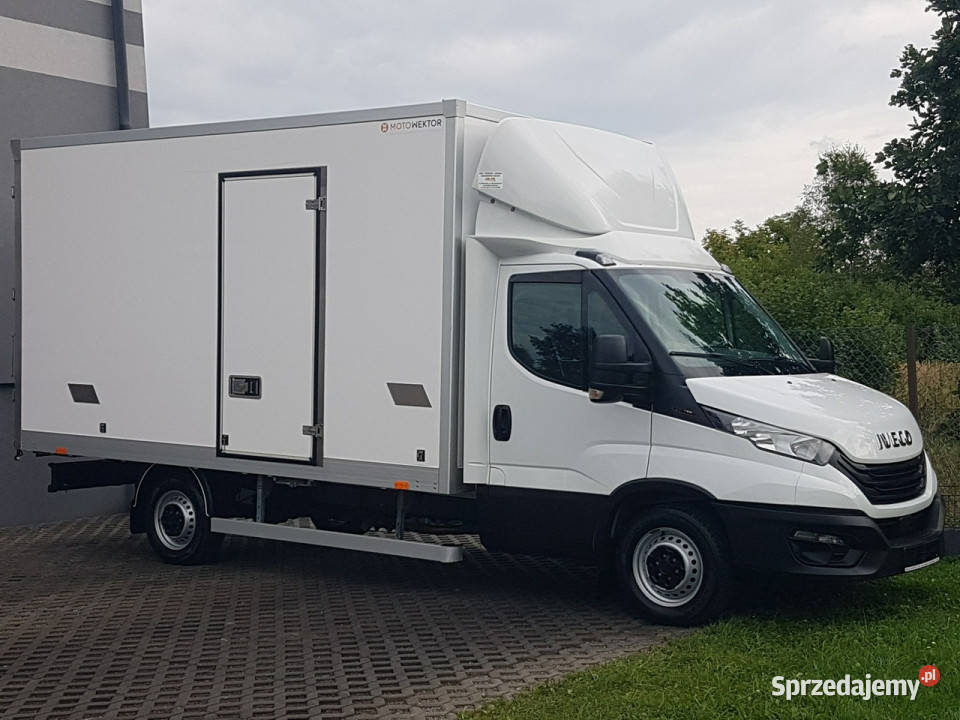 Iveco Daily 35S16 KONTENER 8EP 423x223x223 KLIMA wspomaganie kierownicy Iveco Poręba