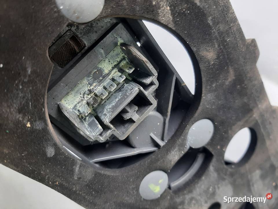 Fiat Idea listwa wkład lampy lewej tylnej lewy Ksawerów