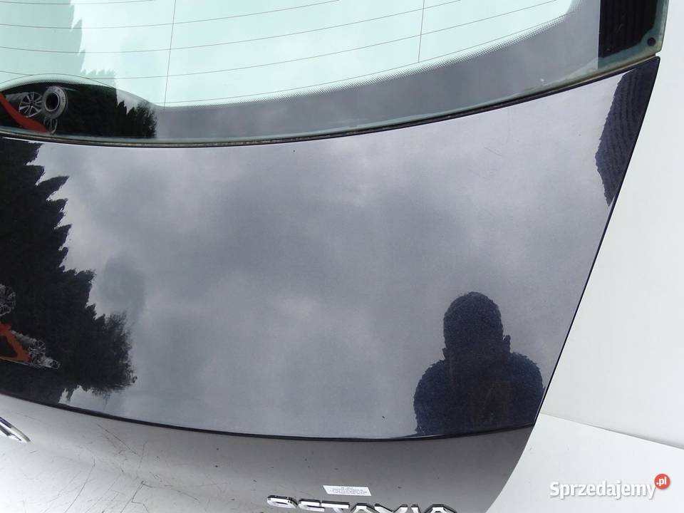 KLAPA TYŁ TYLNA BAGAŻNIKA Z SZYBĄ LF9R SKODA