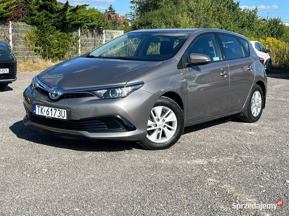 Toyota Auris Hybrid światła do jazdy dziennej Kielce