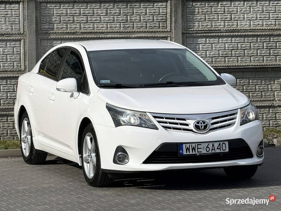 Toyota Avensis 20D 124 aluminiowe felgi