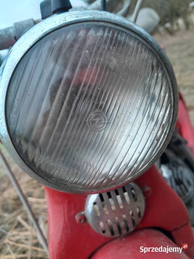 Romet komar sztywniak