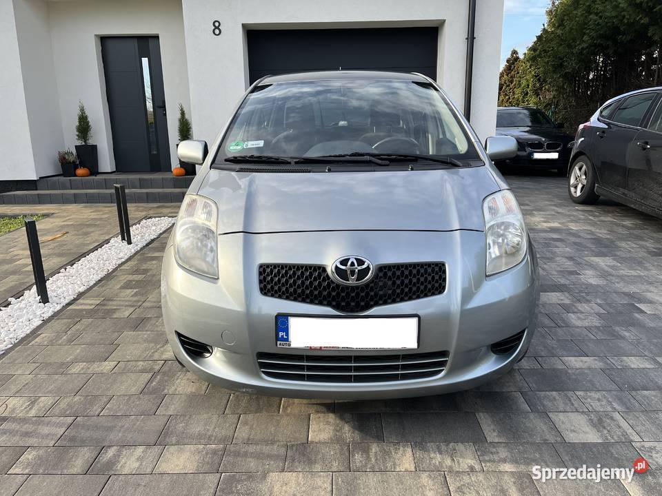 Toyota Yaris 13Benz 87 2006r Bez Korozji Toruń