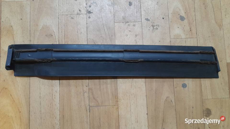 Listwa gumowa Audi 80 cabriocoupe tył lewa listwy boczne Karoseria dolnośląskie Karpacz