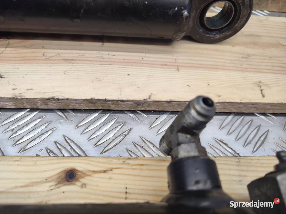 Siłownik skrętu osi Massey Ferguson 8170 Wilkowo