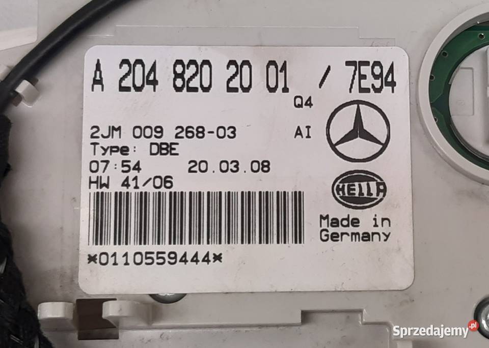LAMPKA OŚWIETLENIE KABINY MERCEDES W204 oświetlenie kabiny Mielęcin