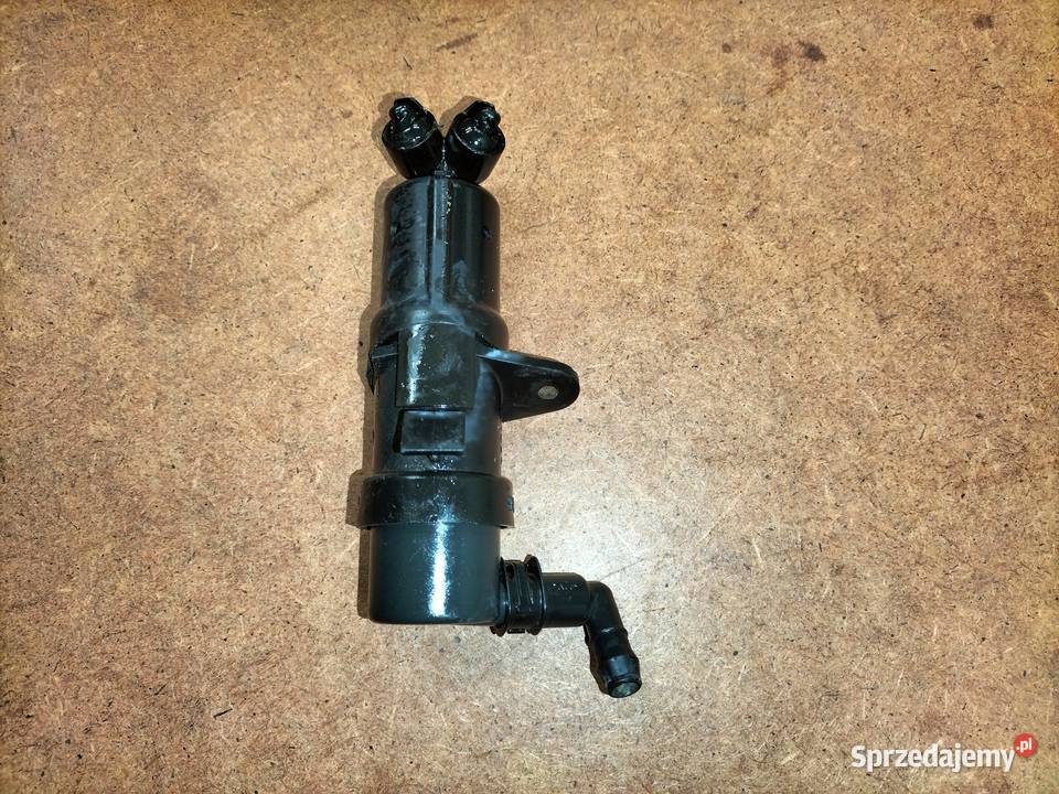 Dysza spryskiwacza lampy przedniej BMW E65 E66 Lampy przednie Poręba