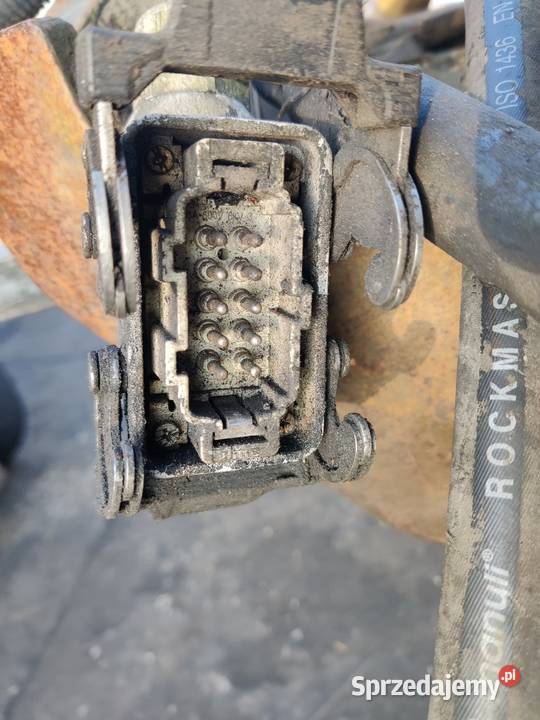 Elektrozawory rozdzielacz do tiltrotator Końskie