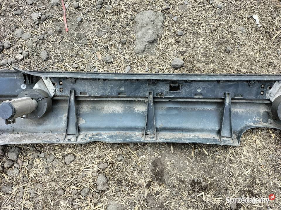 AUDI 80 B4 80 B4 ZDERZAK TYŁ TYLNY Kamień-Kolonia