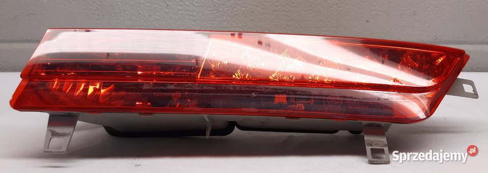 LAMPA PRAWY TYŁ W KLAPĘ BMW 7 E65 8379690 sprzedam