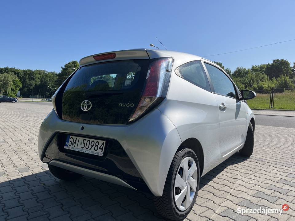 Toyota Aygo 2016 35600 Rok produkcji 2016 Aygo Łaziska Górne