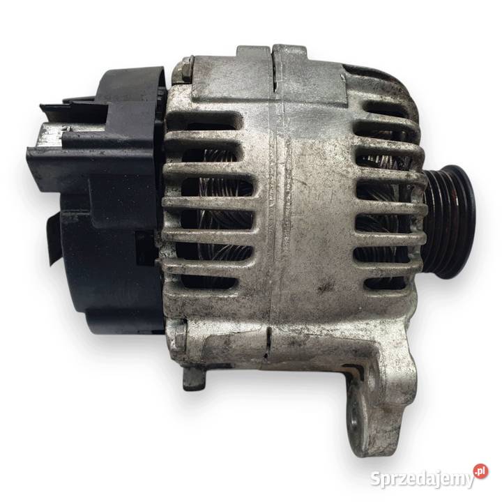 ALTERNATOR VW Golf V Passat Touran 16 FSI Valeo