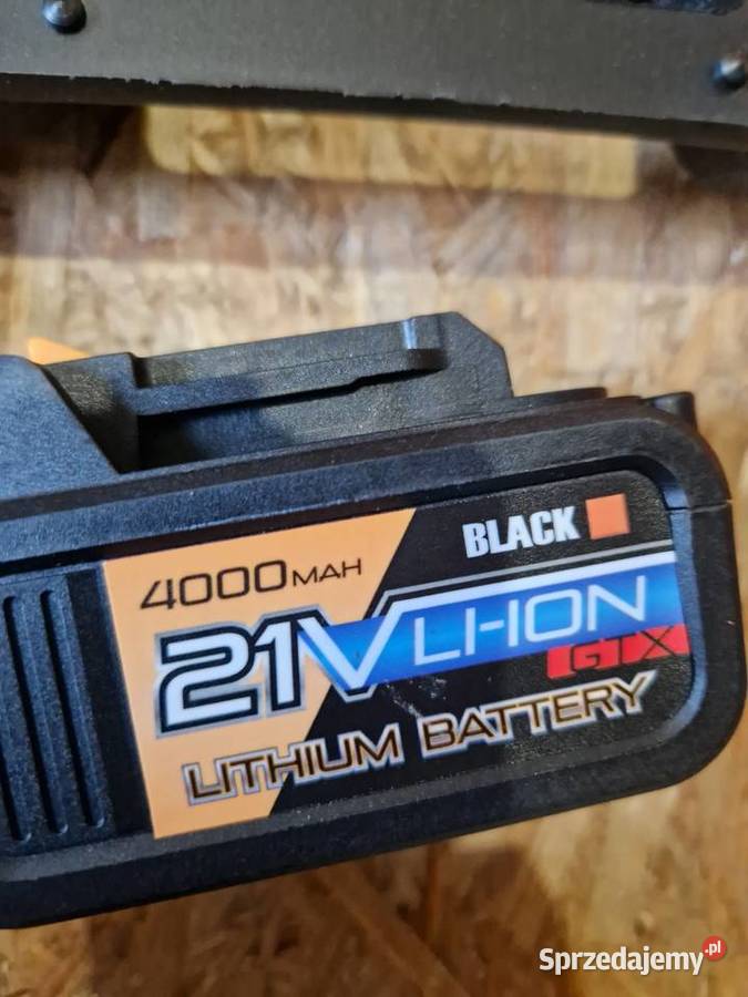 PIŁA łańcuchowa AKUMULATOROWA Pilarka drzewa Głogowa sprzedam