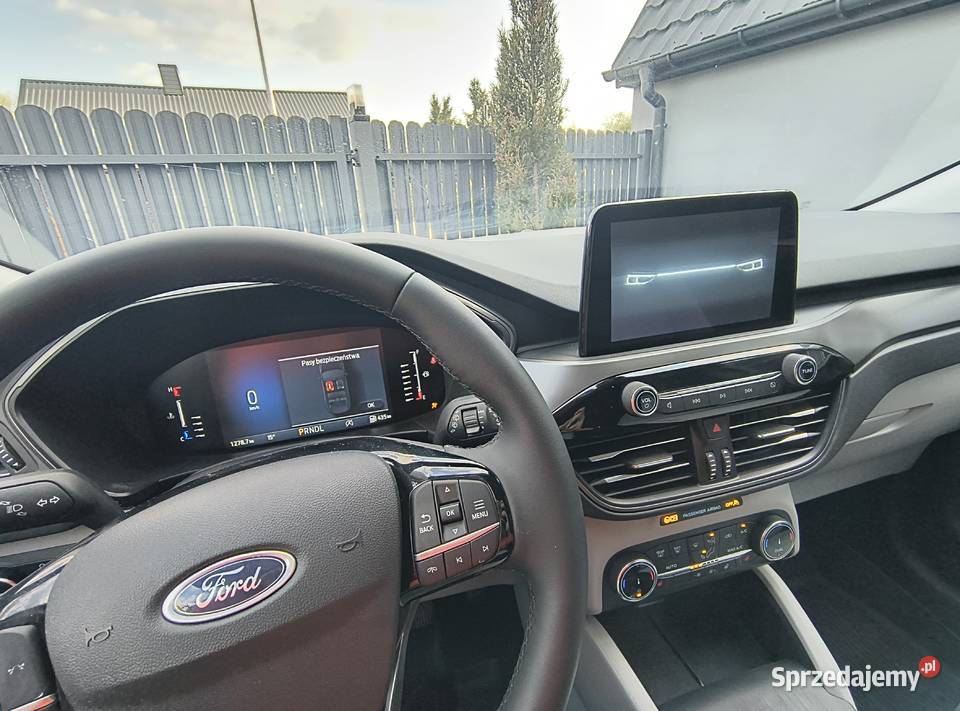 Ford Escape Kuga nowa 1250 przebieg 180KM Kuga Sieradz