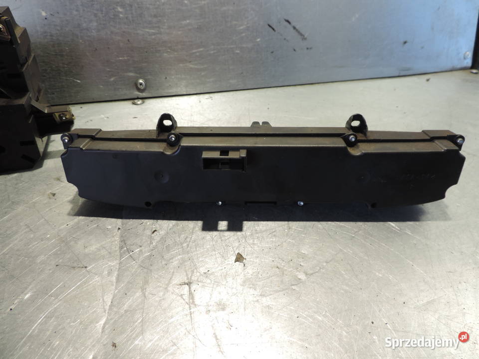 MERCEDES VITO W639 PANEL PRZEŁĄCZNIK AWARYJNE Części samochodowe małopolskie Nowy Sącz