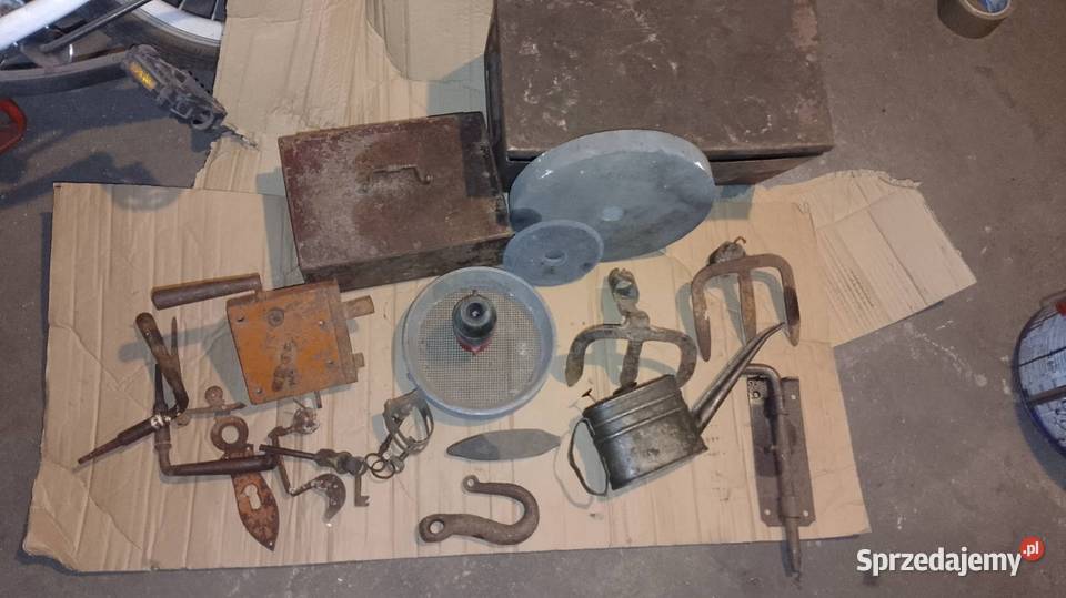 Skrzynki zamek poduszkowy i inne rzeczy Namysłów