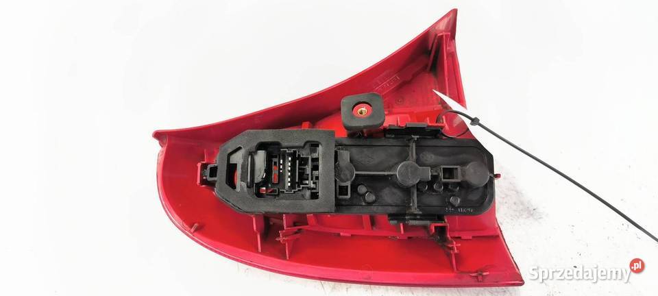 LAMPA PRAWA TYŁ RENAULT CLIO II Lipno