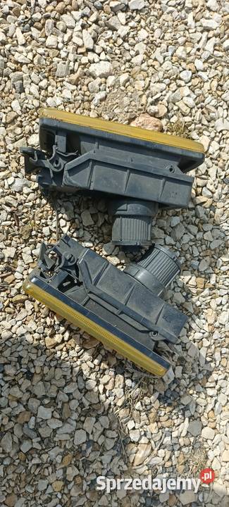 Halogeny BMW E36 oklejone zółtą folią Części samochodowe