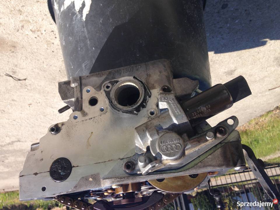 Głowica VW skoda seat audi a4 b6 2001r 20 ALT