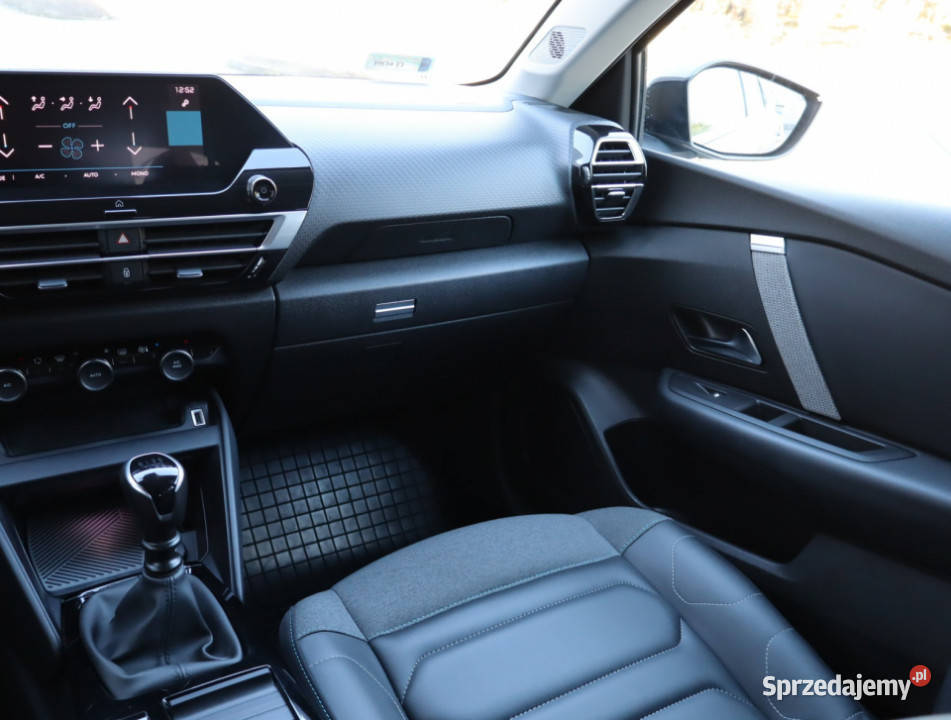 Citroen C4 12 PureTech manualna Katowice