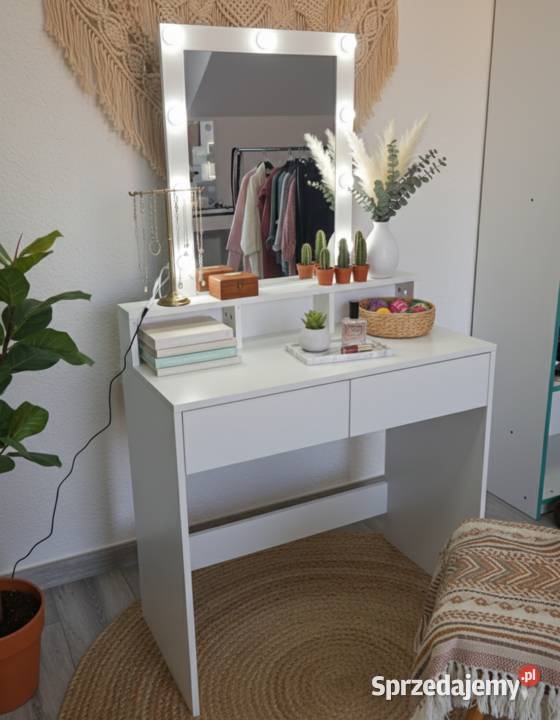 Toaletka kosmetyczna nowa tk004 Pozostałe sprzedam