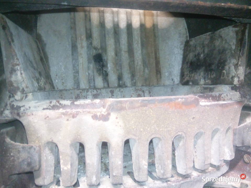 Piec kominek żeliwny z fajerką Vintage