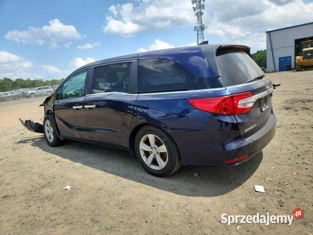 Honda Odyssey 2020 35 uszkodzona w drodze do Żórawina