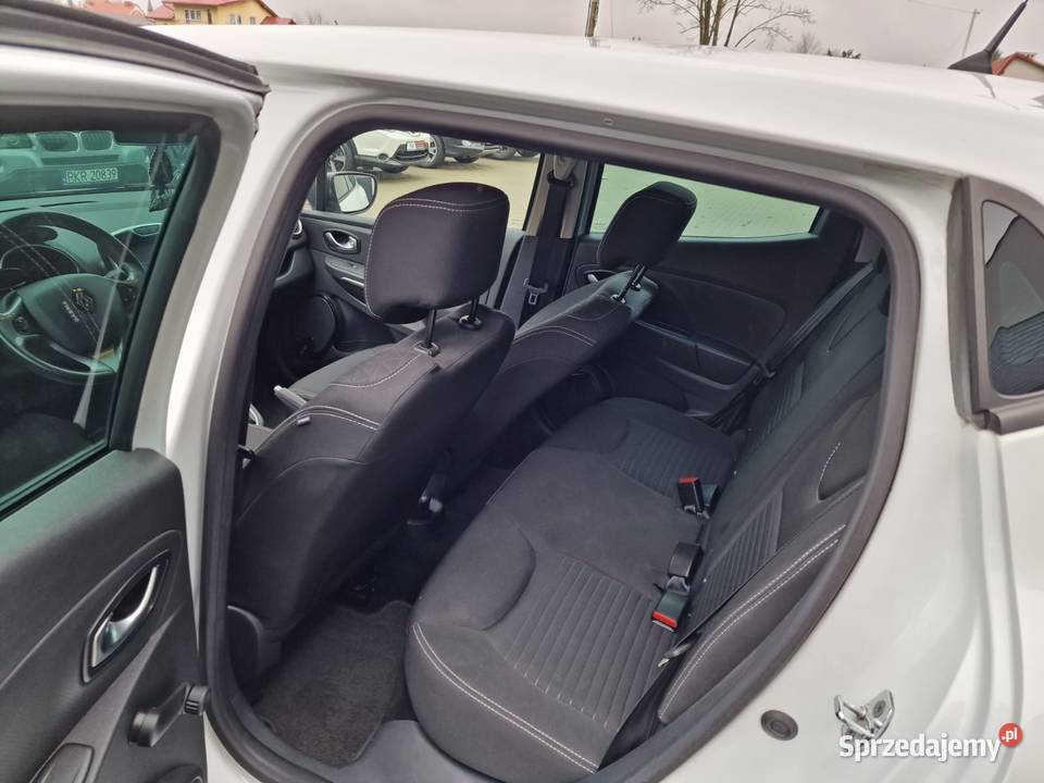 Sprzedam idealne Renault Clio wersja limited Samochody osobowe Korczyna