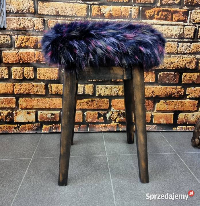Taboret tapicerowany taboret dekoracyjny taboret Kołobrzeg