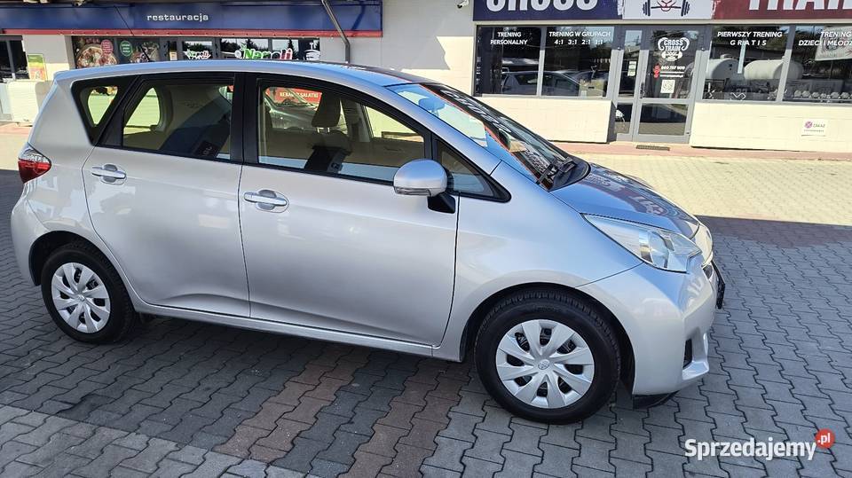 Toyota Verso S 14 benzyna nieuszkodzony Verso S Rzeszów