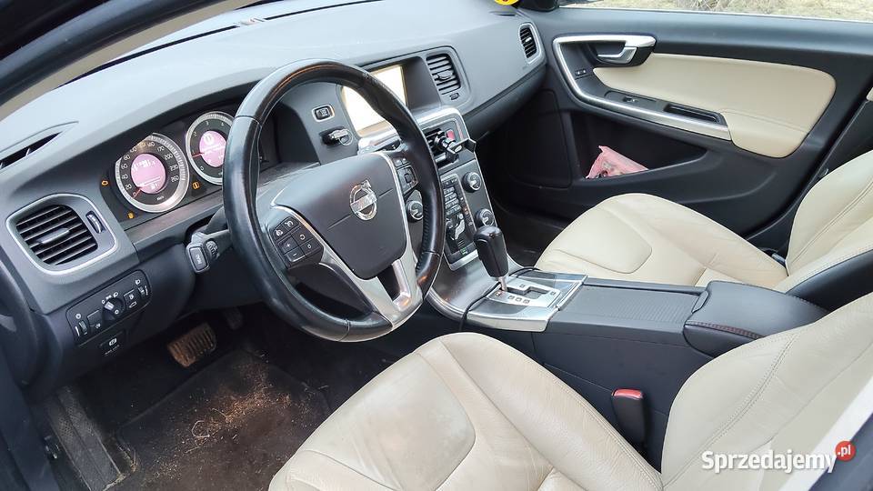 Volvo v60 uszkodzona skrzynia biegów